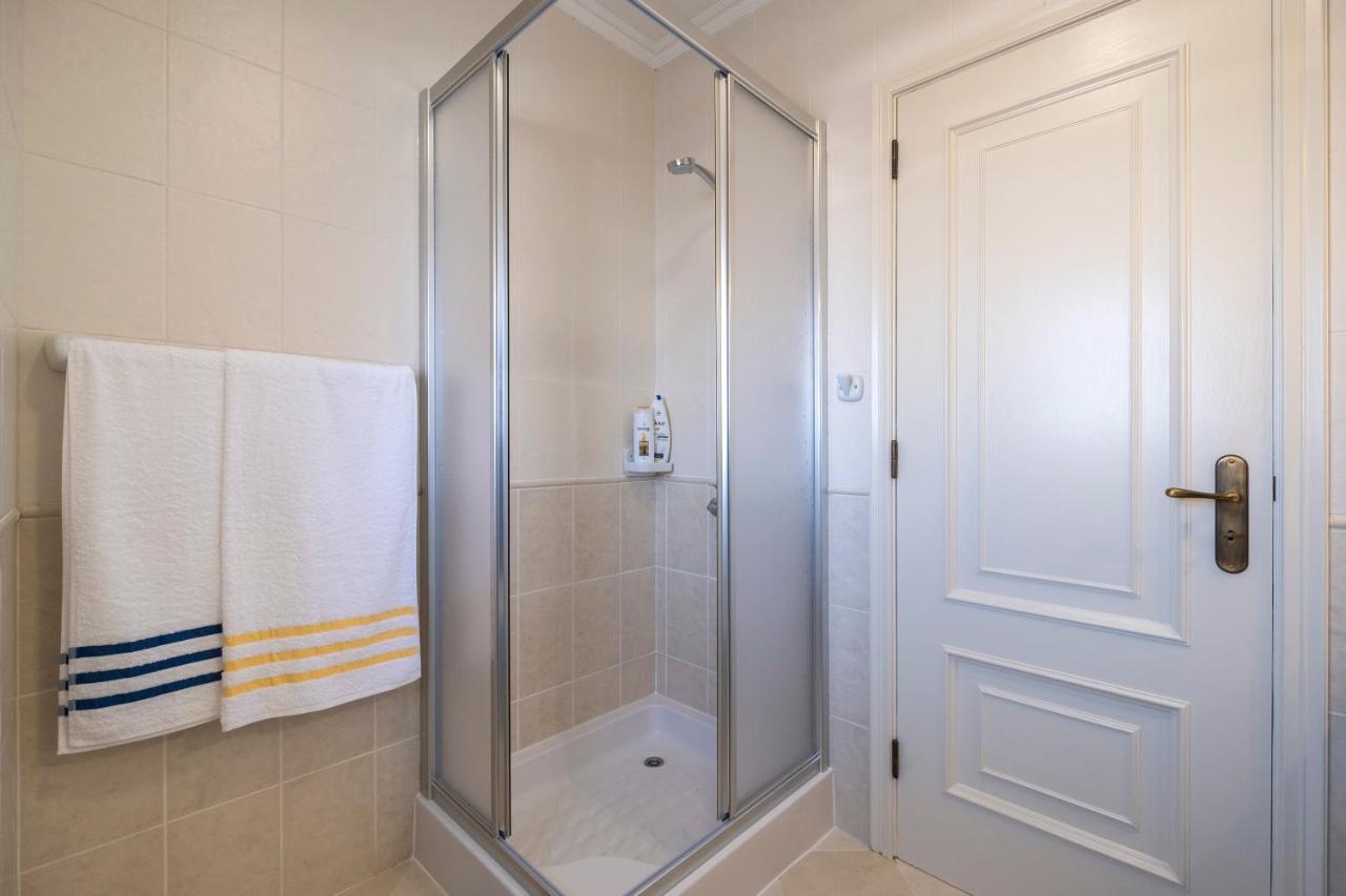 Bellavista Apartment 蓬塔德尔加达 外观 照片